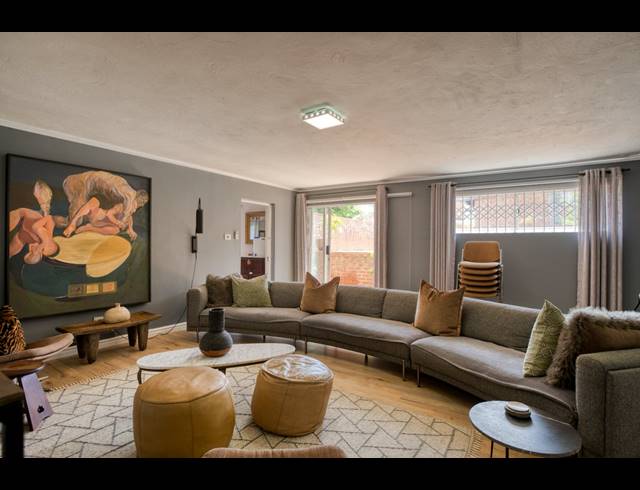 8 BEDROOM HOUSE FOR SALE IN BALLITO CENTRAL